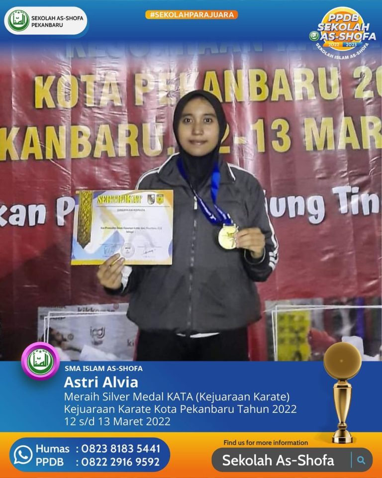 Prestasi Gemilang! Astri Alvia, Siswi SMA Islam As-Shofa Raih Medali Perak di Kejuaraan Karate Kota Pekanbaru